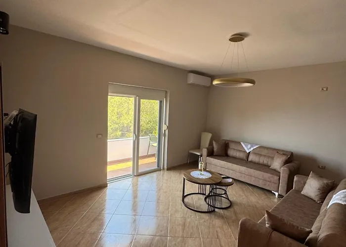 M&a Ii * ساراندا